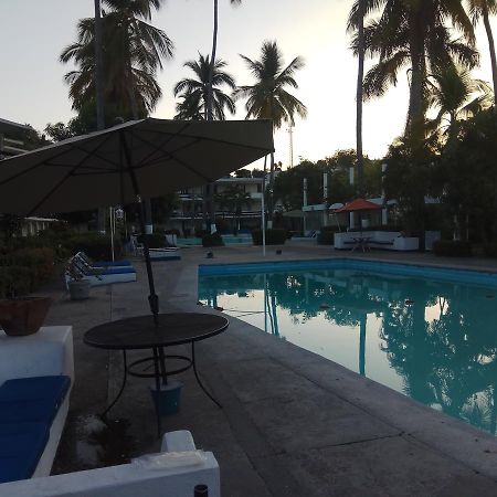Hotel La Jolla Acapulco Exteriör bild