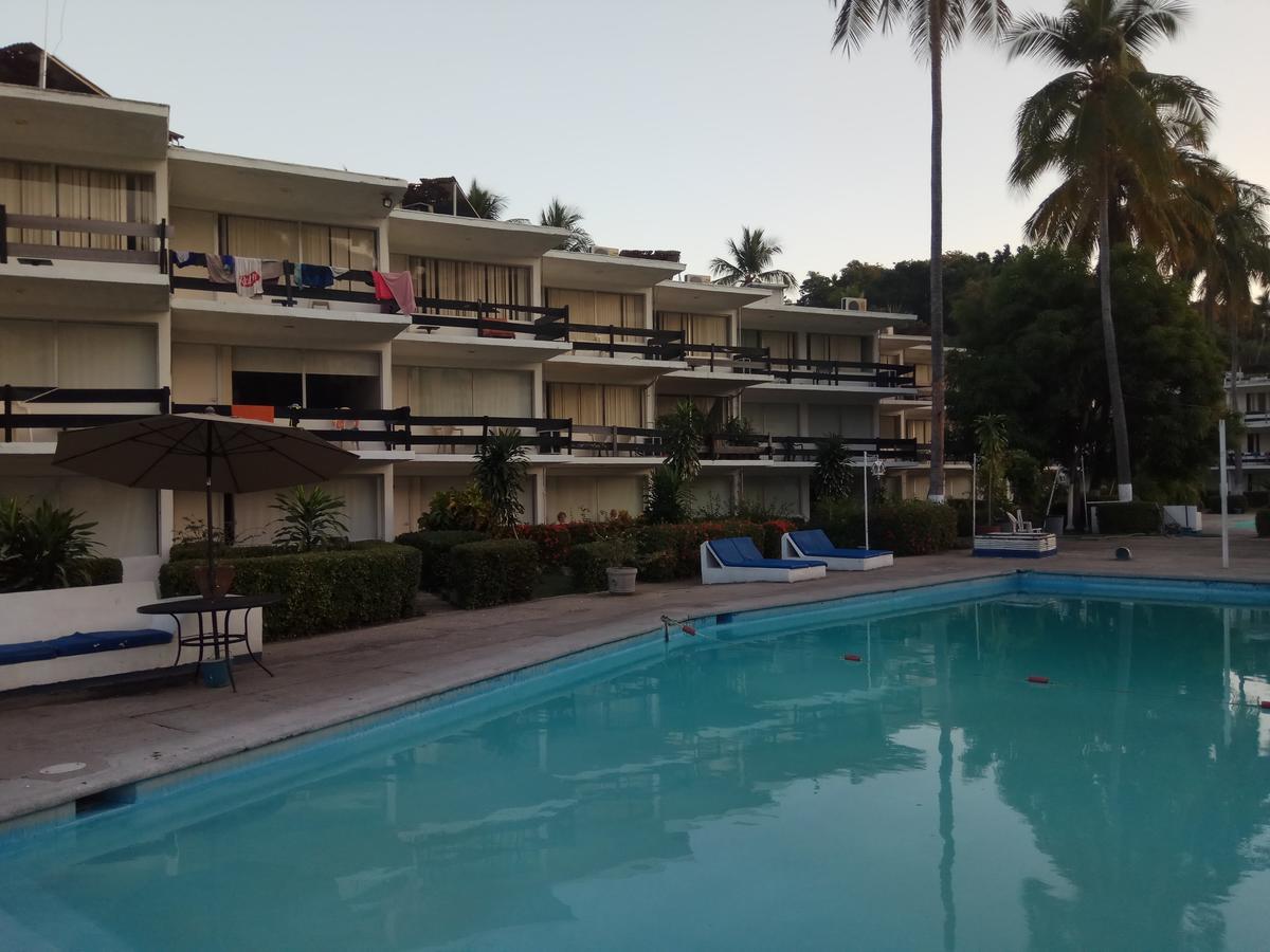 Hotel La Jolla Acapulco Exteriör bild